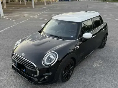 Usata Mini Cooper Business 136 CV (100 kW) 2020 Nero Utilitaria