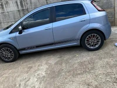 Usata Fiat Grande Punto 90 CV (66 kW) 2006 Utilitaria