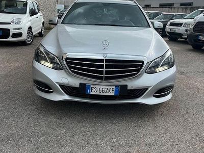 Usata Mercedes E220 2014 Grigio Station wagon