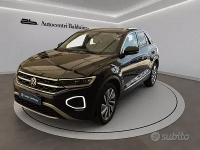 Usado VW T-Roc Style 110 CV (80 kW) 2023 Negro SUV