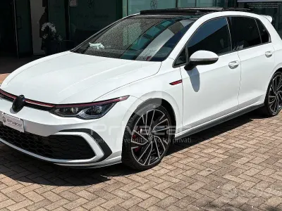 Usata VW Golf VIII GTI 245 CV (180 kW) 2024 Bianco Berlina