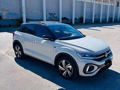 Usata VW T-Roc R-line 110 CV (80 kW) 2022 Beige SUV