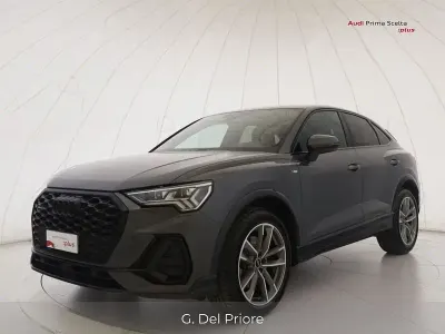 Usata Audi Q3 Sportback Comfort 193 CV (141 kW) 2025 Grigio SUV