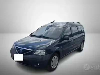 Usata Dacia Logan MCV Lauréate 105 CV (77 kW) 2008 Blu Station wagon