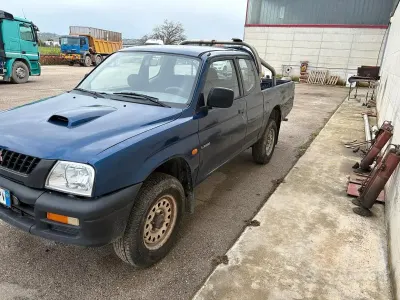 Gebraucht Mitsubishi L200 100 PS (73 kW) 1999 Blau Pickup