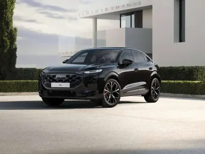Nuova Audi Q3 Sportback S-Line 193 CV (141 kW) 2026 Nero mythos SUV