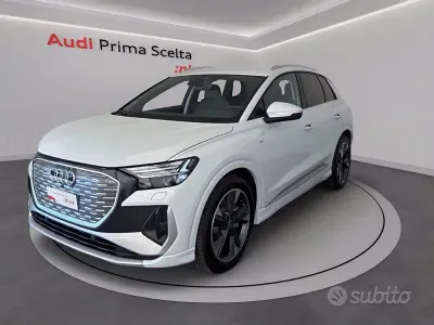 Nuova Audi Q4 e-tron S-Line 210 kW (286 CV) 2026 Bianco ghiaccio SUV