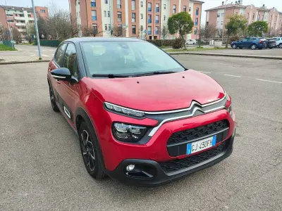Usata Citroën C3 Feel 83 CV (61 kW) 2022 Rosso Utilitaria