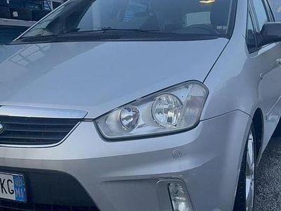 Begagnad Ford C-MAX Titanium 110 HK (80 kW) 2007 Grå Minibuss