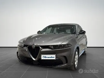 Usata Alfa Romeo Tonale Super 131 CV (96 kW) 2024 Grigio SUV