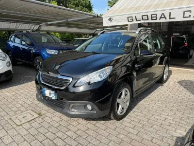 Usata Peugeot 2008 Allure 82 CV (60 kW) 2014 Nero SUV
