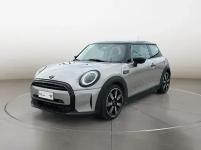 Usata Mini Cooper Premium 136 CV (100 kW) 2024 Grigio Utilitaria