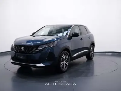 Usata Peugeot 3008 Allure 131 CV (96 kW) 2023 Blu celebes SUV