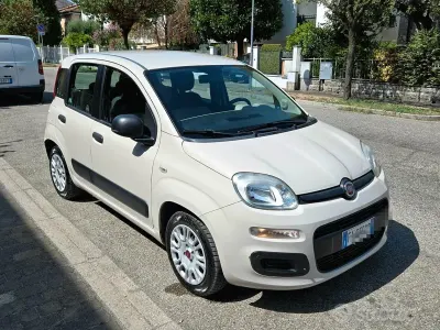 Usata Fiat Panda Easy 69 CV (50 kW) 2015 Beige Utilitaria