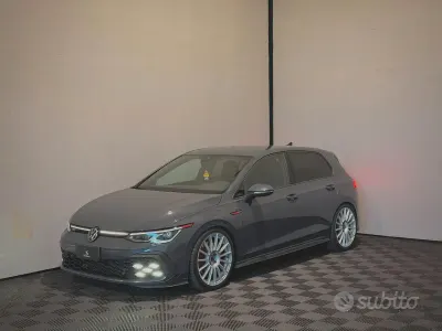 Usata VW Golf VIII GTI 245 CV (180 kW) 2021 Grigio Berlina