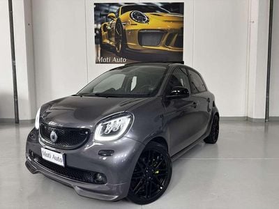 Usata Smart ForFour Brabus 90 CV (66 kW) 2017 Grigio Utilitaria