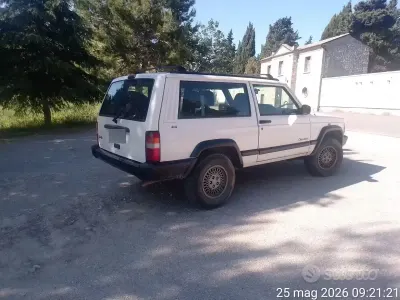 Usata Jeep Cherokee