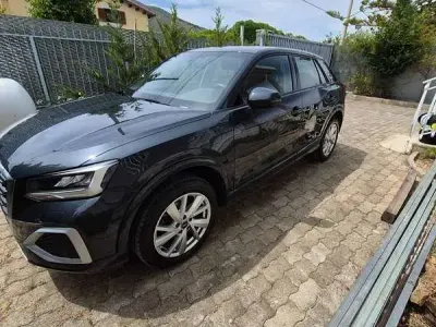 Usata Audi Q2 Admired 150 CV (110 kW) 2021 Grigio SUV