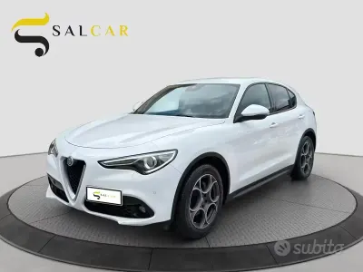 Usata Alfa Romeo Stelvio Tech Edition 160 CV (117 kW) 2019 Bianco SUV