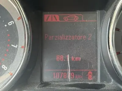 Usata Opel Adam 87 CV (63 kW) 2017 Nero Utilitaria