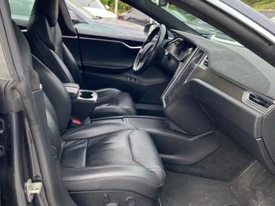Usata Tesla Model S 450 kW (613 CV) 2017 Nero Utilitaria