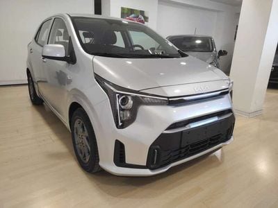 Usata Kia Picanto Urban 67 CV (49 kW) 2023 Beige Utilitaria
