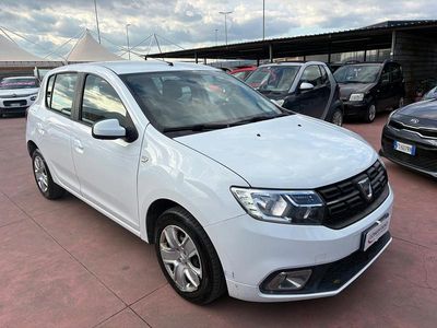 Usata Dacia Sandero Comfort 95 CV (69 kW) 2019 Bianco Berlina