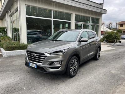Usata Hyundai Tucson 132 CV (97 kW) 2020 Grigio scuro SUV