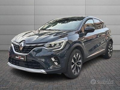 Usata Renault Captur Equilibre 91 CV (66 kW) 2023 Grigio SUV