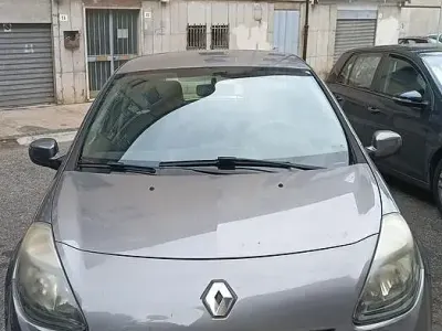 Usata Renault Clio II 75 CV (55 kW) 2009 Grigio Berlina