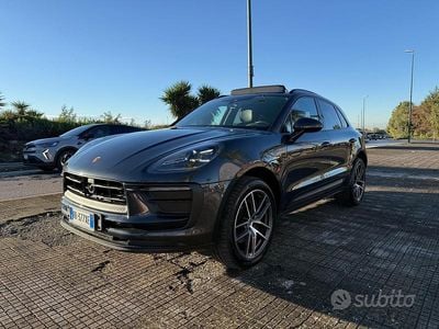 Usata Porsche Macan 265 CV (194 kW) 2022 Grigio SUV