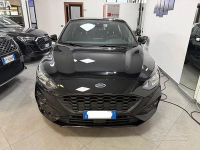 Nero Usata 2021 Ford Focus ST-Line Berlina | 16.900 € (Buon prezzo)