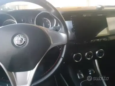Usata Alfa Romeo Giulietta 170 CV (125 kW) 2013 Utilitaria