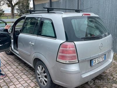 Usata Opel Zafira 2006 Monovolume
