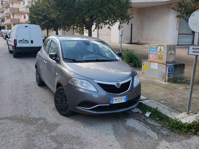 usata Lancia Ypsilon 1.2 gpl