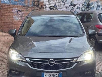 Grigio Usata 2017 Opel Astra Station wagon | 7000 € (Ottimo prezzo)