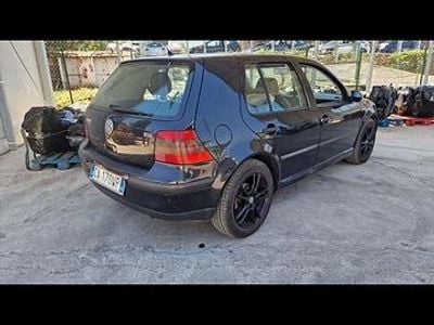 Usata VW Golf IV 105 CV (77 kW) 2003 Nero Berlina