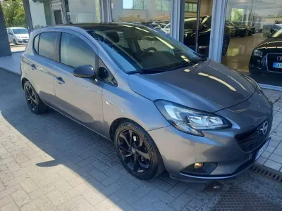Usata Opel Corsa Innovation 69 CV (50 kW) 2017 Grigio Utilitaria