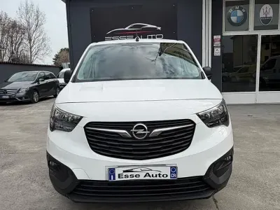 Usata Opel Combo 102 CV (75 kW) 2020 Bianco Monovolume