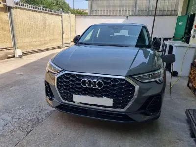 Usata Audi Q3 Sportback Business Plus 150 CV (110 kW) 2023 Grigio SUV