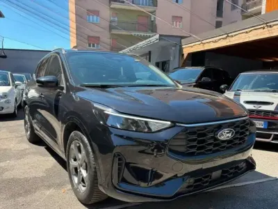 Usata Ford Kuga ST-Line 151 CV (111 kW) 2025 Nero SUV