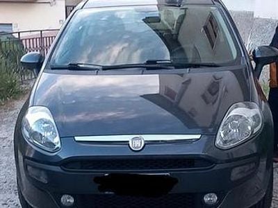 Usata Fiat Punto 77 CV (56 kW) 2011 Nero Utilitaria