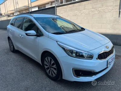 Usata Kia Ceed Sportswagon 110 CV (80 kW) 2017 Bianco Station wagon