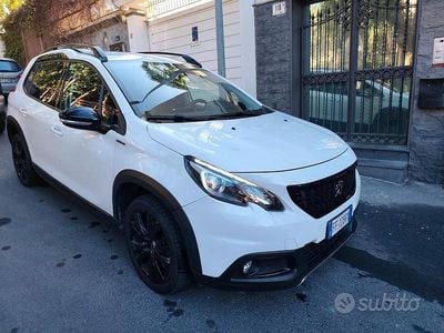 Usata Peugeot 2008 GT-line 130 CV (95 kW) 2016 Bianco SUV