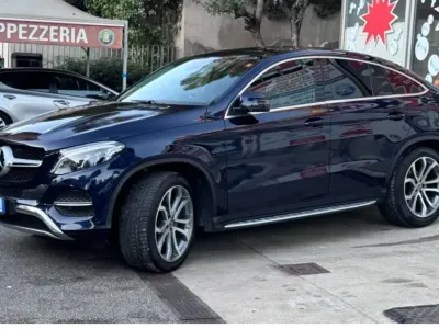 Usata Mercedes GLE350 258 CV (189 kW) 2018 Blu/azzurro SUV