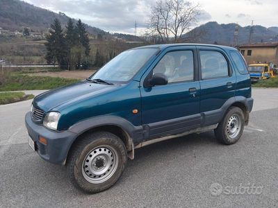 Usata Daihatsu Terios 83 CV (61 kW) 1998 Verde SUV