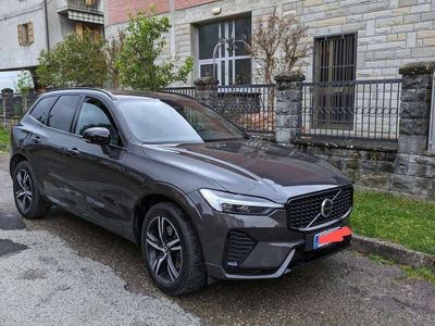 usata Volvo XC60 2.0 b4 Momentum Pro awd auto