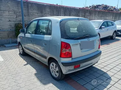 Usata Hyundai Atos 59 CV (43 kW) 2004 Bluazzurro Utilitaria