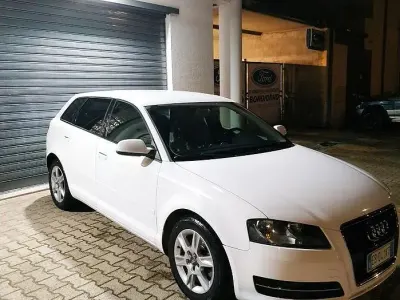 Usata Audi A3 Sportback Attraction 170 CV (125 kW) 2011 Bianco Utilitaria