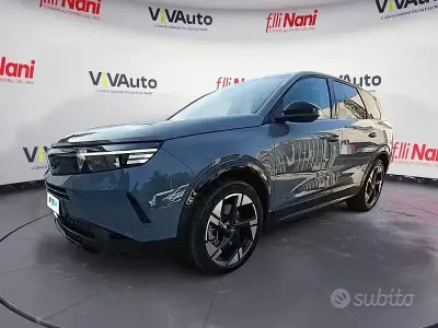 Usata Opel Grandland X 195 CV (143 kW) 2026 Grigio SUV